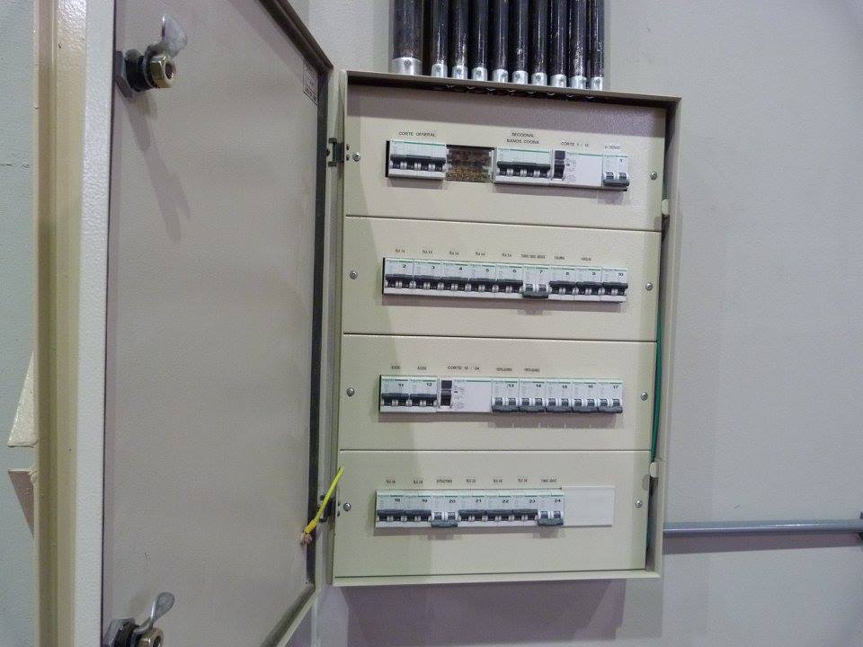 Obras de edificio 16