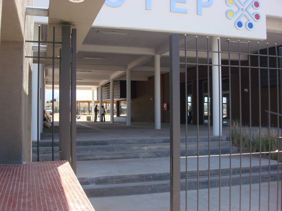 Obras de edificio 33