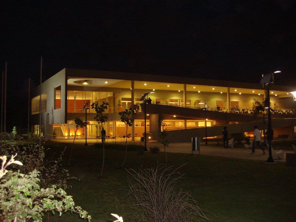 Obras de edificio 11